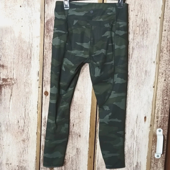 Athleta contender 7/8 tight camo cool and sleek to the touch size medium - Picture 4 of 7